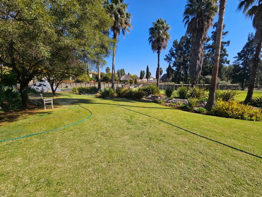5 Bedroom Property for Sale in Vaalpark Free State